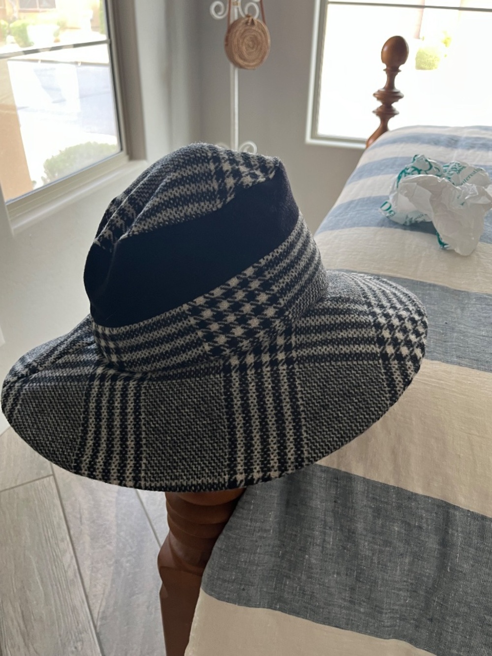 NWT Bella Starr Black/Gray Houndstooth Wide Brim Wool Fedora Hat OS Retro Boho - Picture 4 of 8